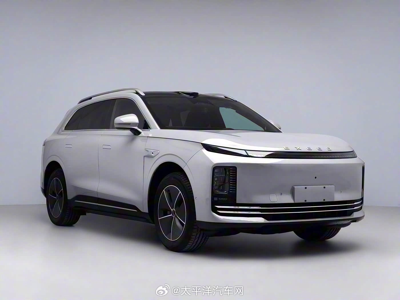 星途ET7续航参数曝光，纯电版续航达726km