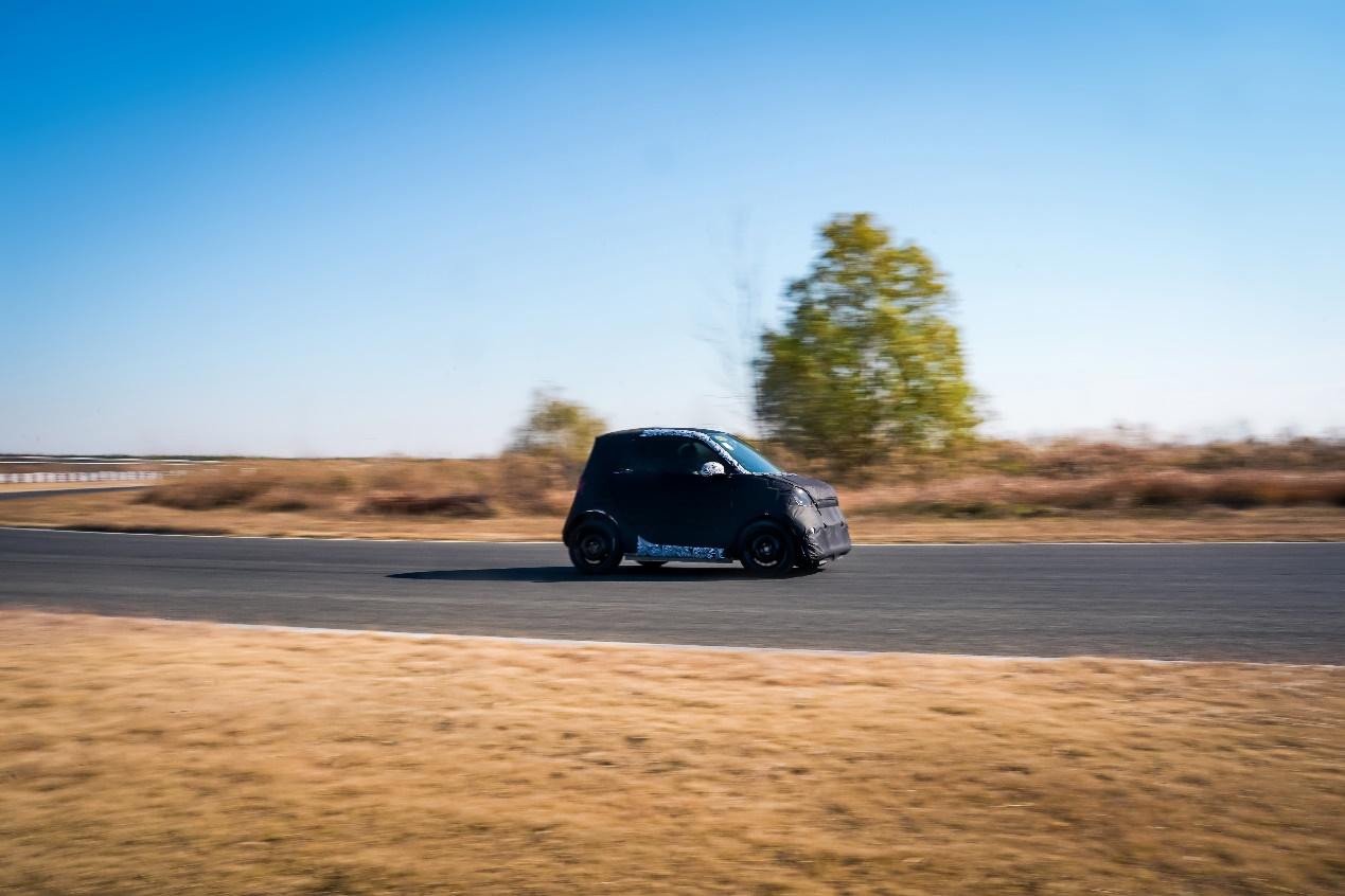 smart #2纯电双门小车启动全球路试，延续fortwo经典特质