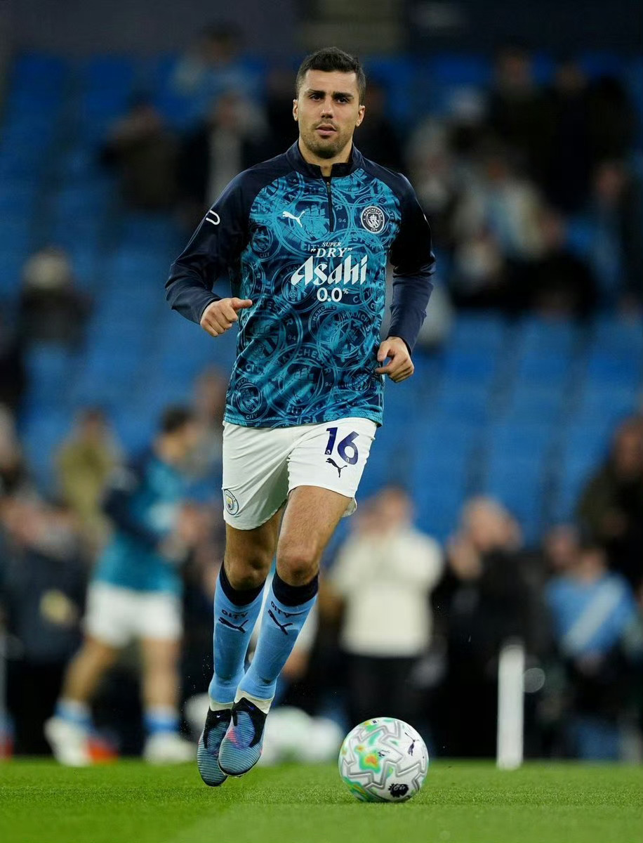 皇马放弃引进罗德里，重伤年龄高价成阻碍