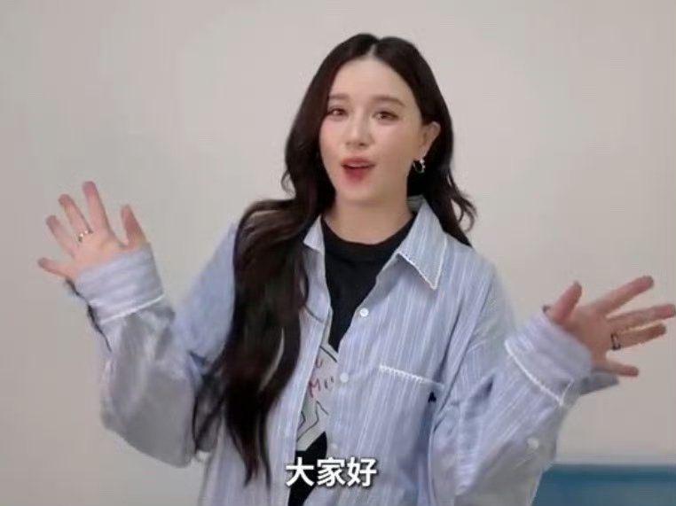 阚清子自荐加盟歌手2026，跨界挑战舞台