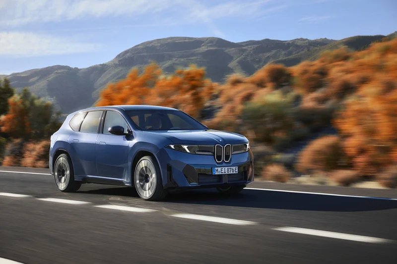 宝马iX3全球首秀续航超900km，专为中国用户定制