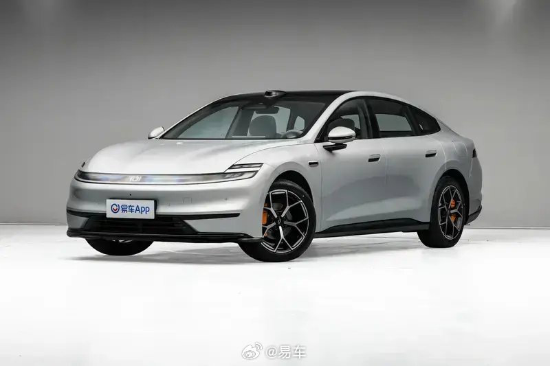 长安启源A06定档11月9日上市，预订价11.99万元起