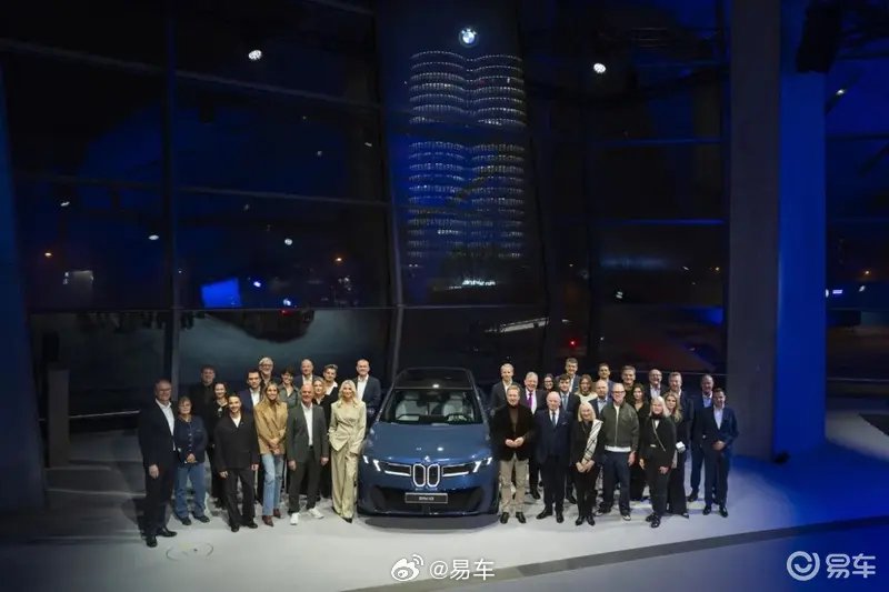 全球首批新世代宝马iX3交付，长轴距版将亮相北京车展