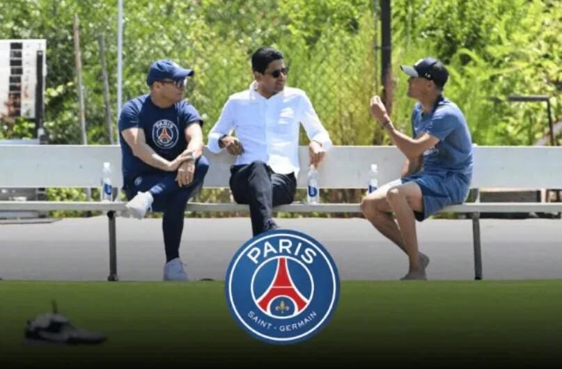 巴黎圣日耳曼今冬放弃追逐萨拉赫，薪资瓶颈如何影响球队未来的巨星引进策略？