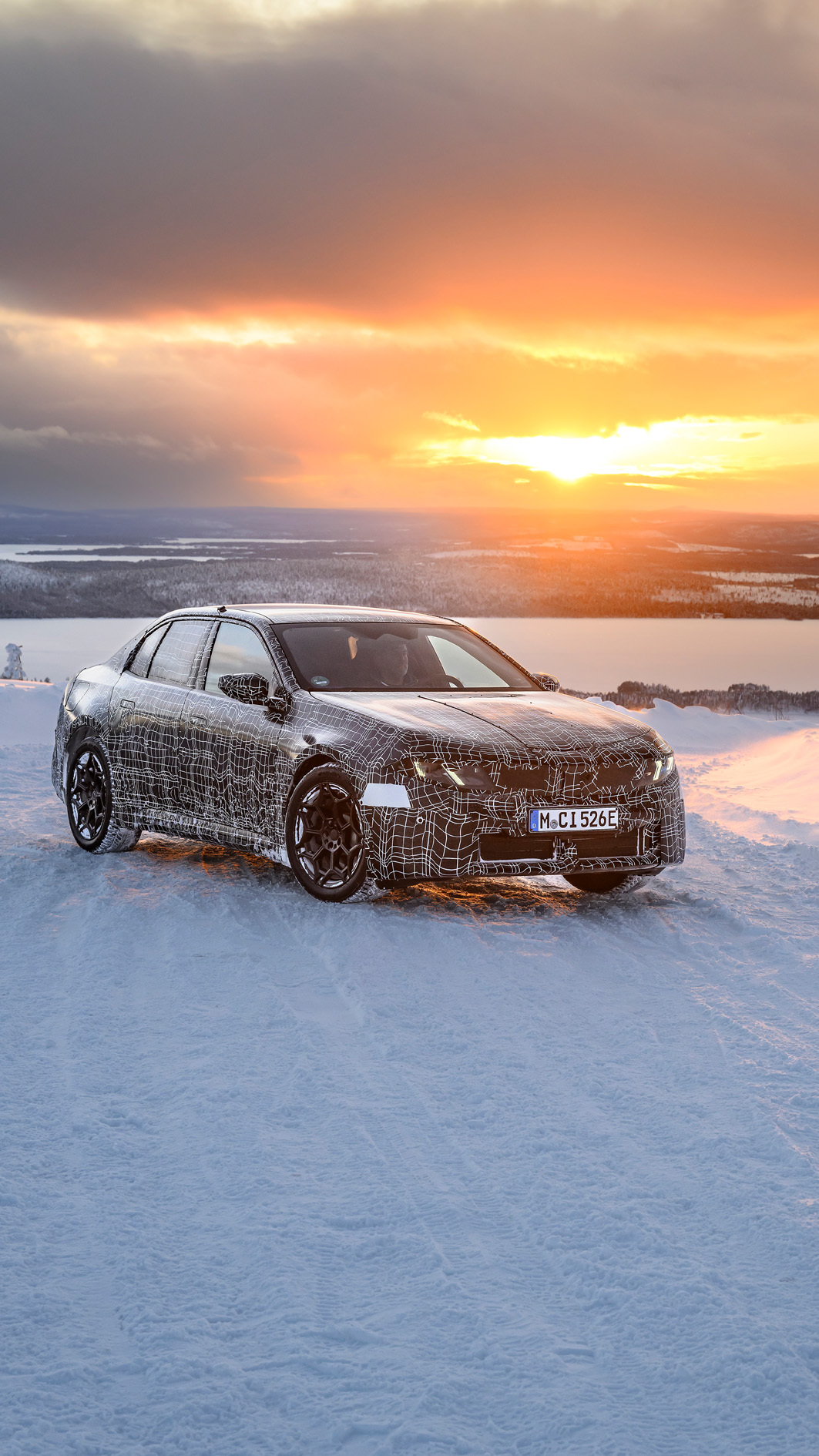 新世代BMW i3极寒测试完成，3月18日全球首发