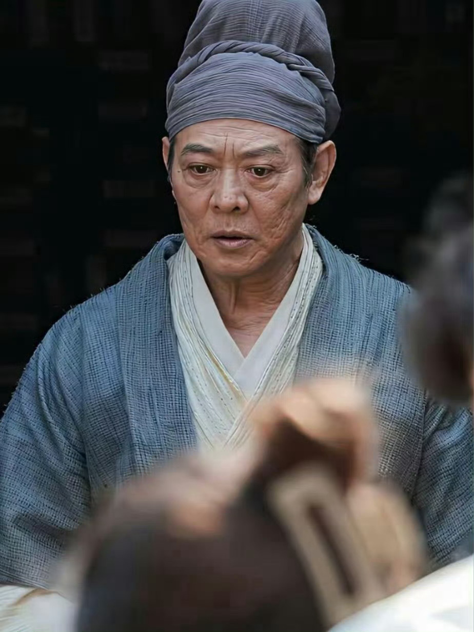 国际巨星李连杰进军短剧市场