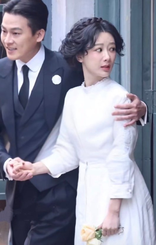 杨紫欧豪新剧婚礼戏份路透曝光
