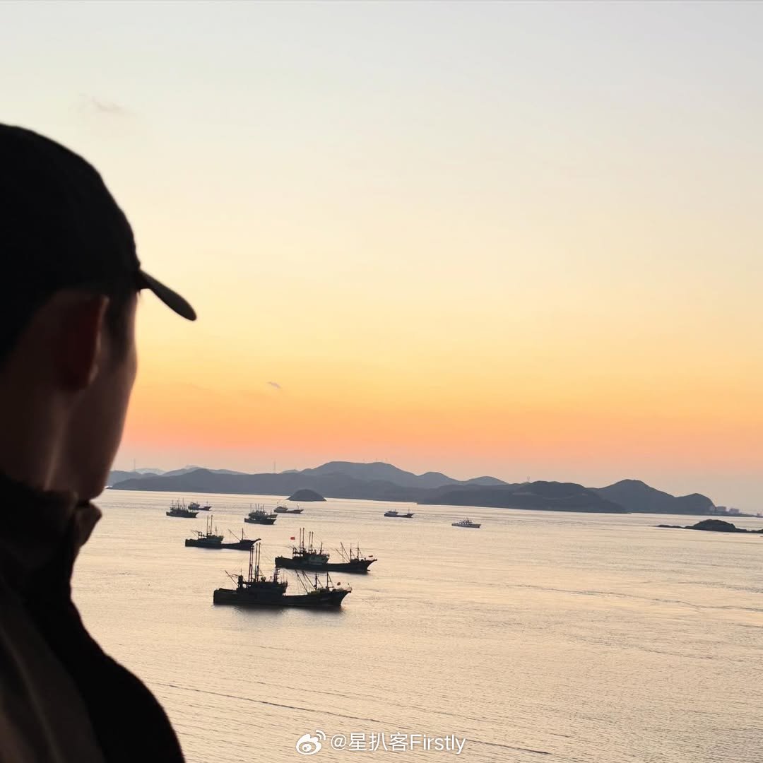 黄景瑜ins改名换头像并更新风景照