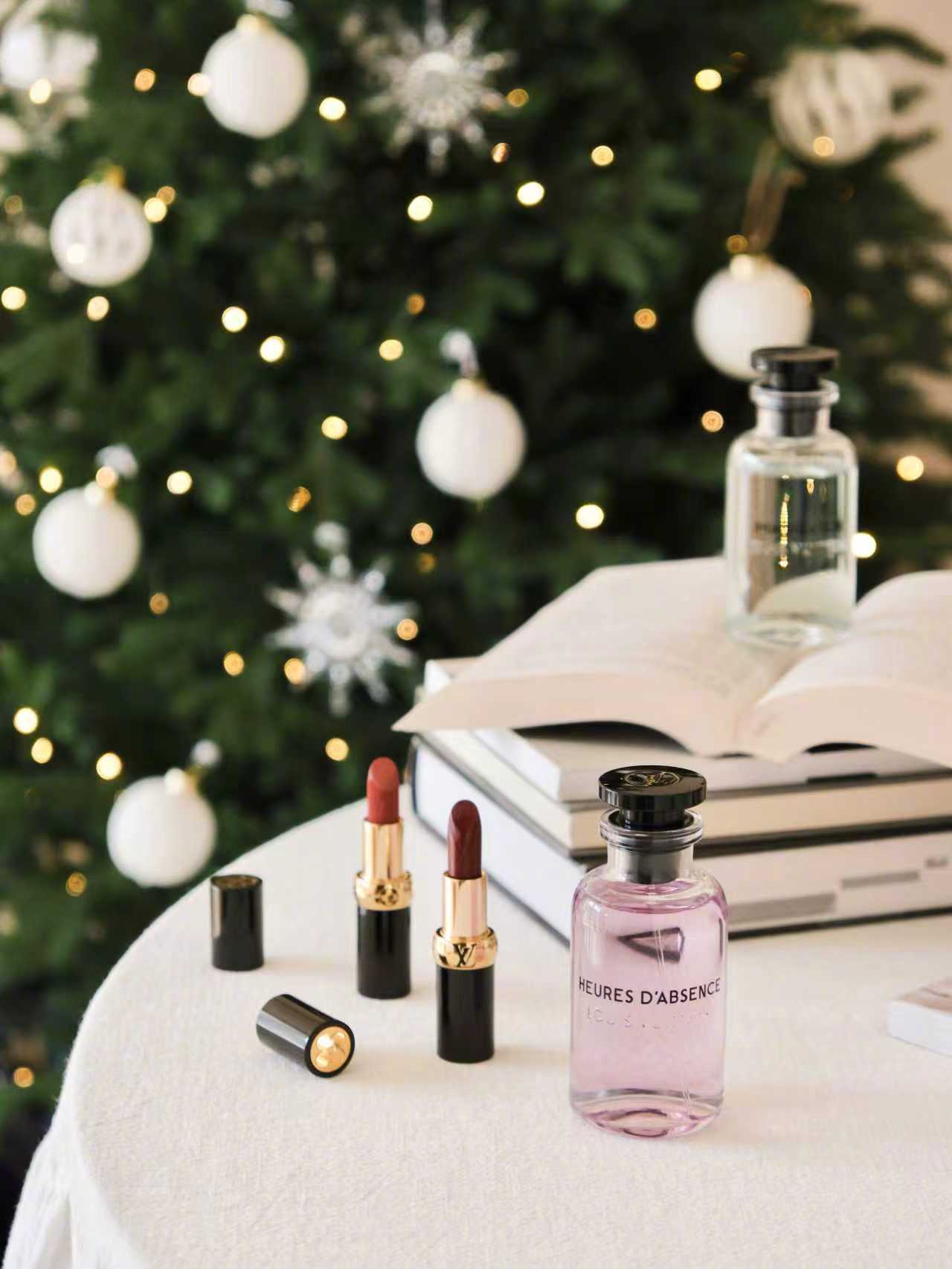 LV美妆以色彩香气传递节日心意，刘宇宁同款逸时香水受青睐