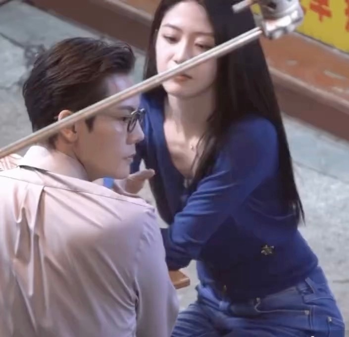 陈伟霆向涵之新剧互动引期待