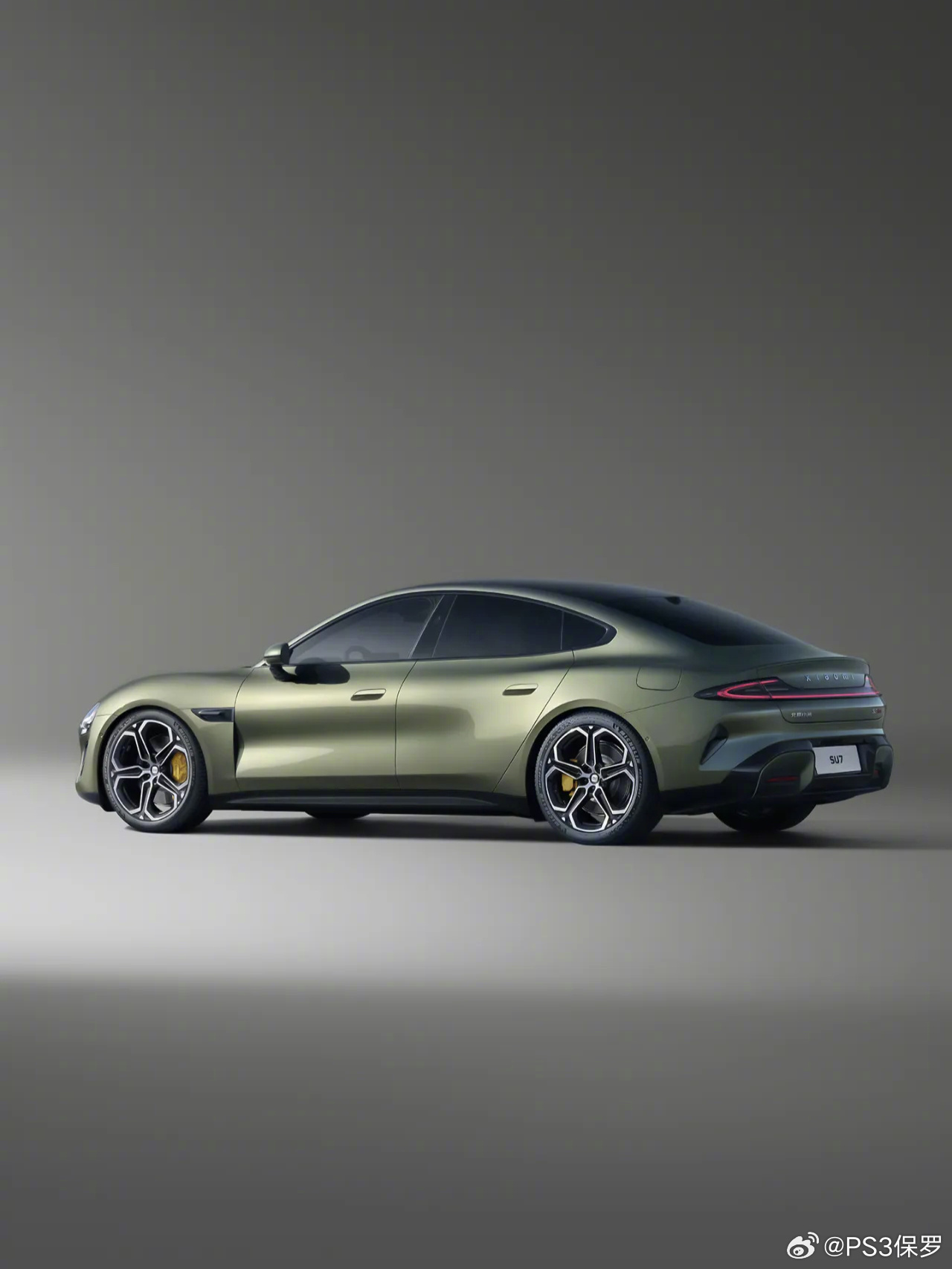 雷军宣布初代SU7停产，新一代车型4月上市