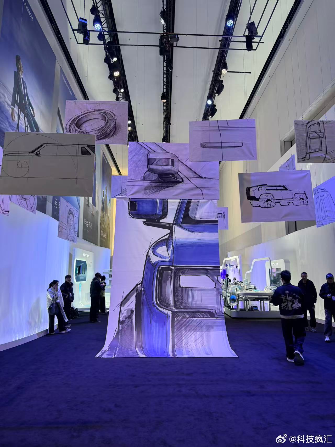 捷豹路虎奇瑞合资新品牌FREELANDER神行者全球首秀，首推混动硬派方盒子车型