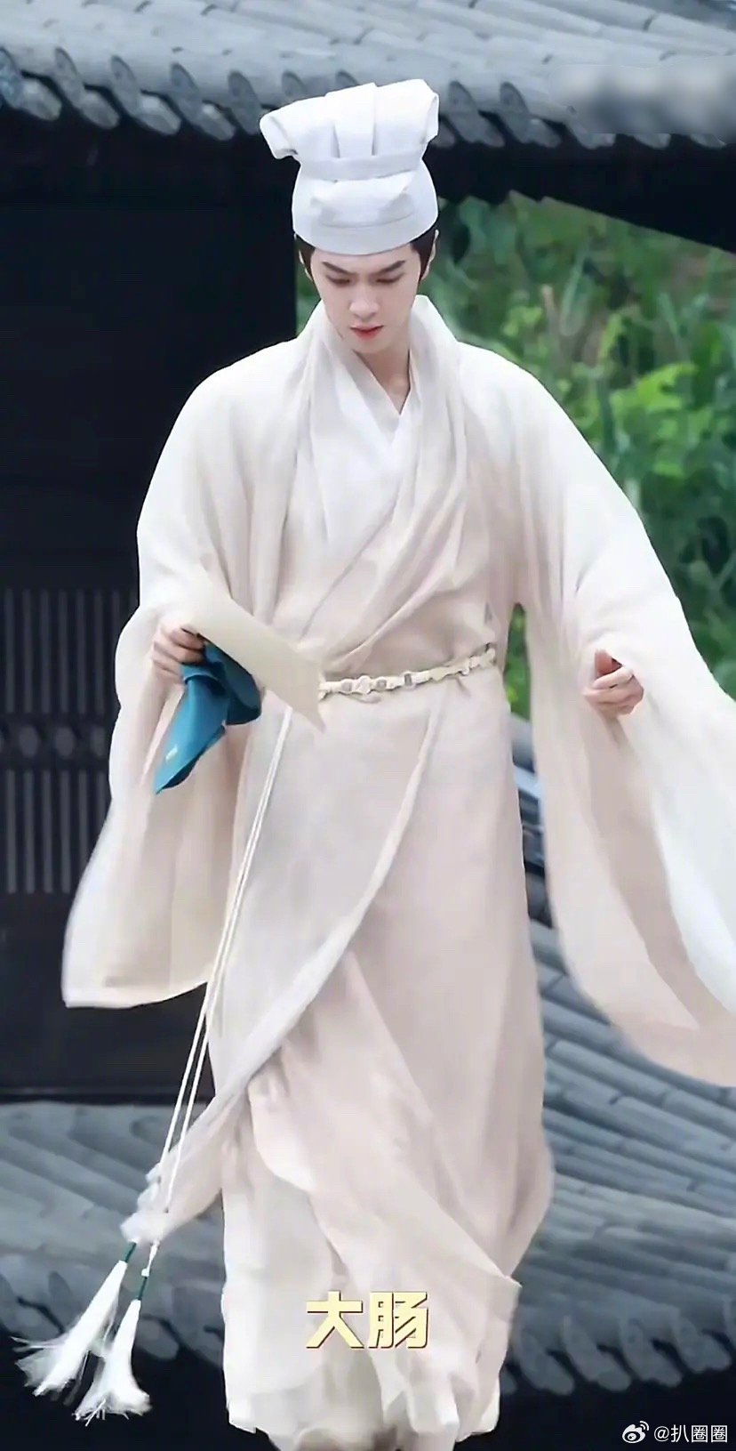 陈哲远书生造型路透曝光