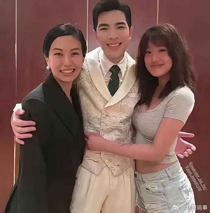 贾静雯女儿梧桐妹穿洞装扮引争议，修杰楷喊话无效