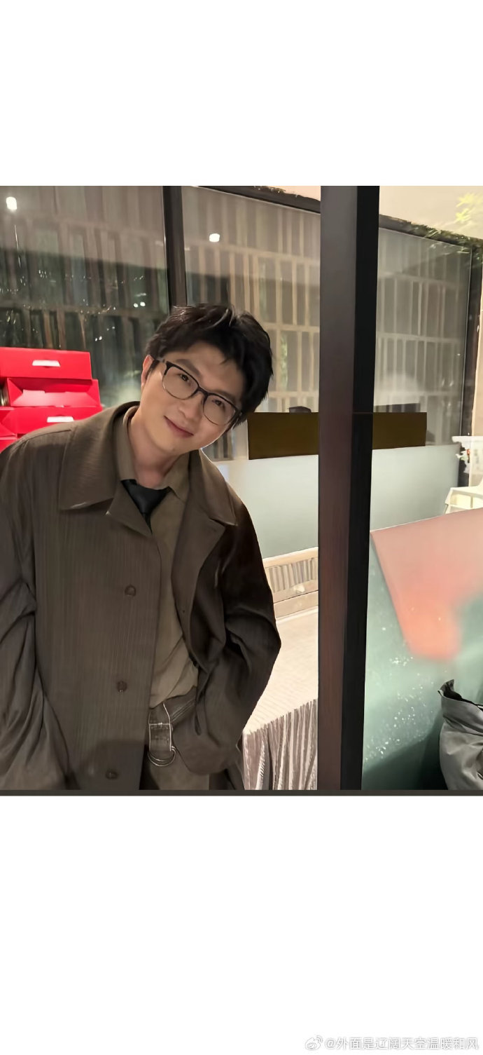 毛不易连续五年亮相江苏跨年，古风舞台引期待