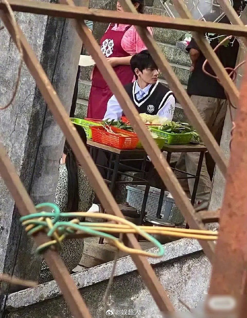 何昶希被曝出演柴鸡蛋新剧《初三的六一儿童节》男主