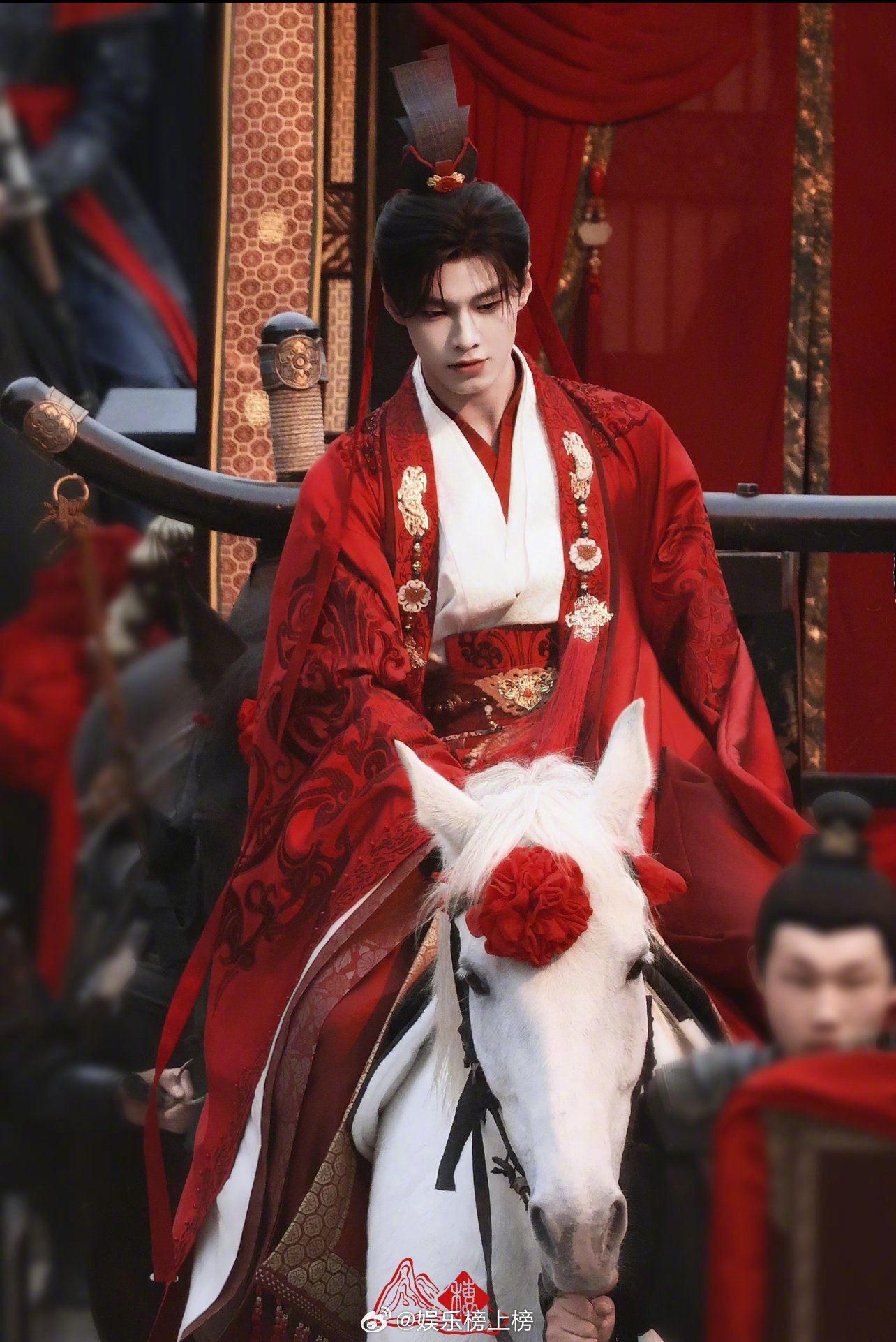 何与主演《百花杀》获阅文年度最受期待改编ip