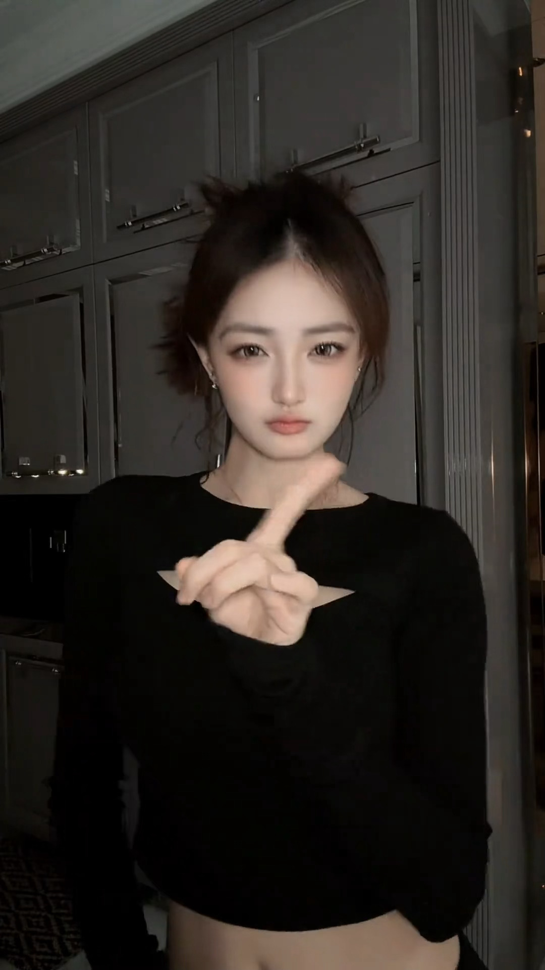 徐璐跳舞尽显妩媚,玉娆形象愈发水灵