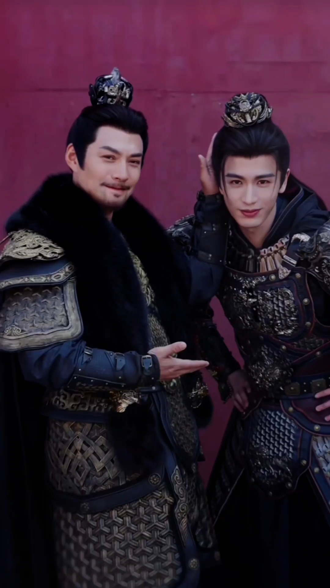 严屹宽张凌赫法拉利同框引热议