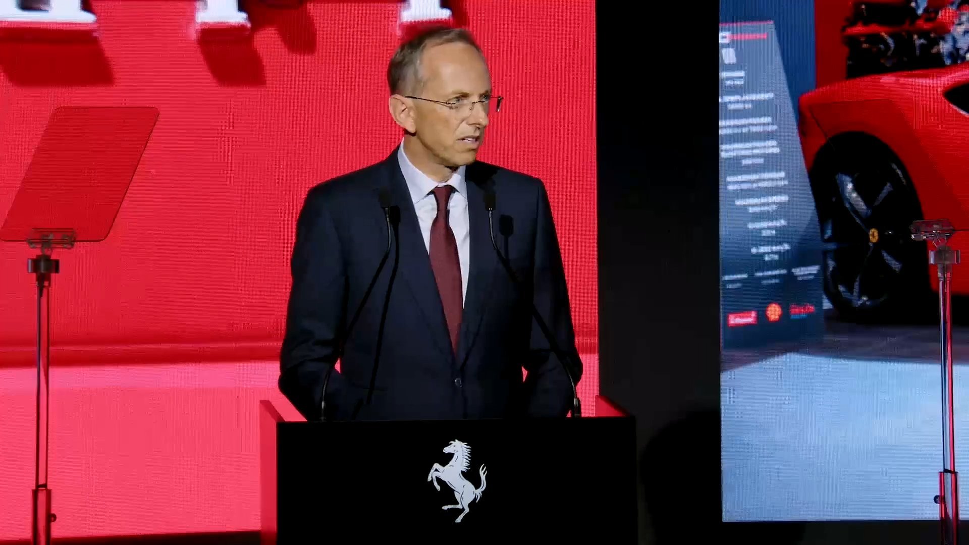 法拉利高管称必须赢得F1胜利以回馈车迷