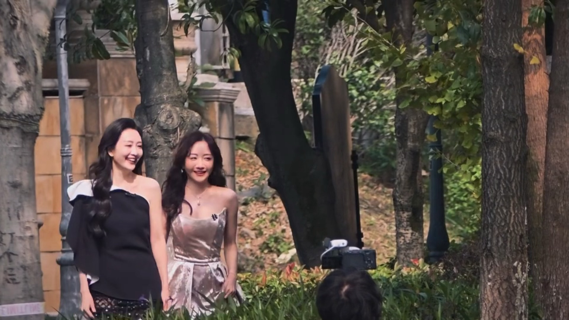 杨蓉王鸥同框路透曝光