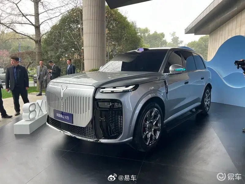 岚图泰山X8将搭载896线四激光雷达，首发华为智慧座舱