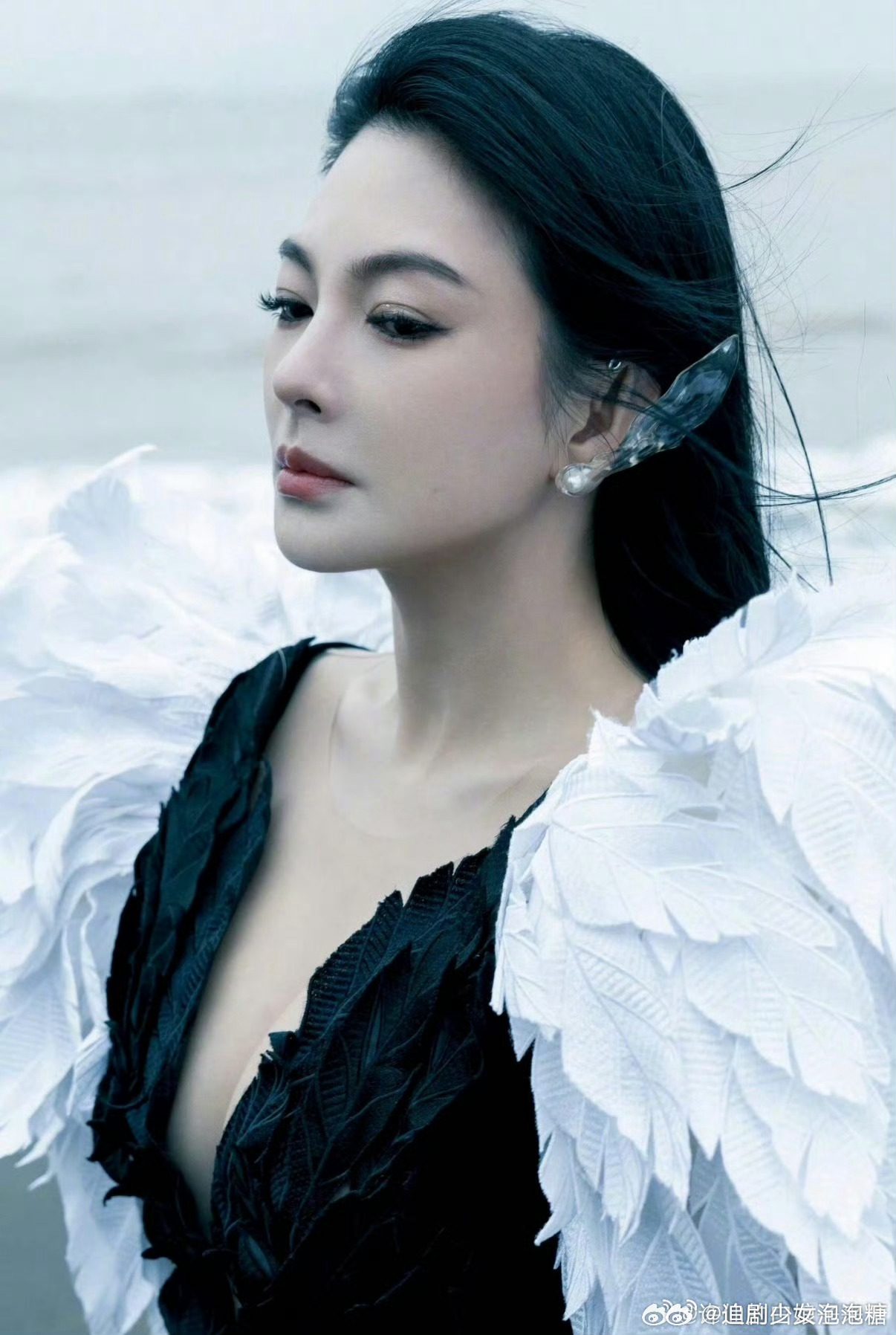 网传张雨绮被禁上节目，工作室暂未回应