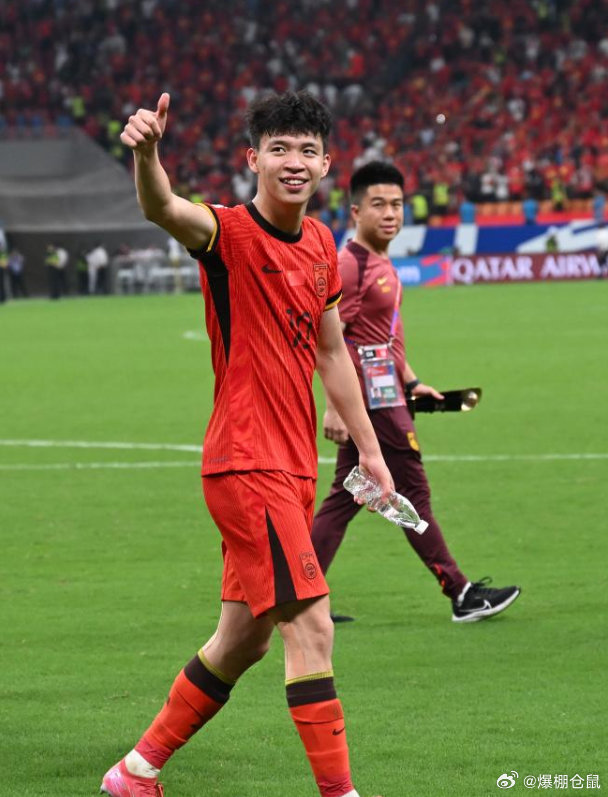 瑞士经纪公司签下18岁中国球员王钰栋，27场造16球