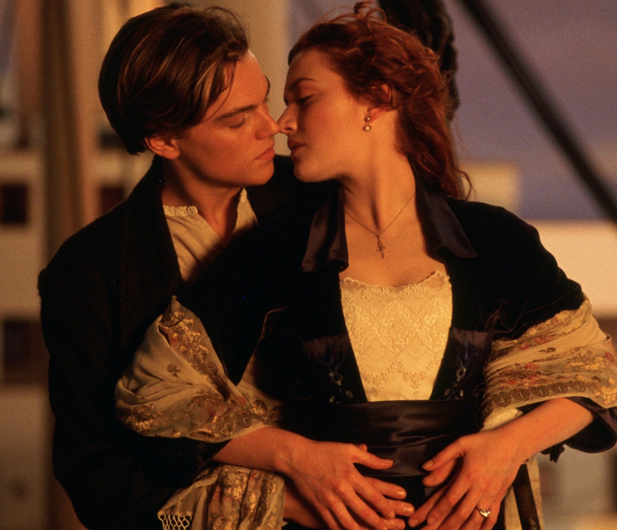 影史仅两部奥斯卡最佳影片全球票房破10亿