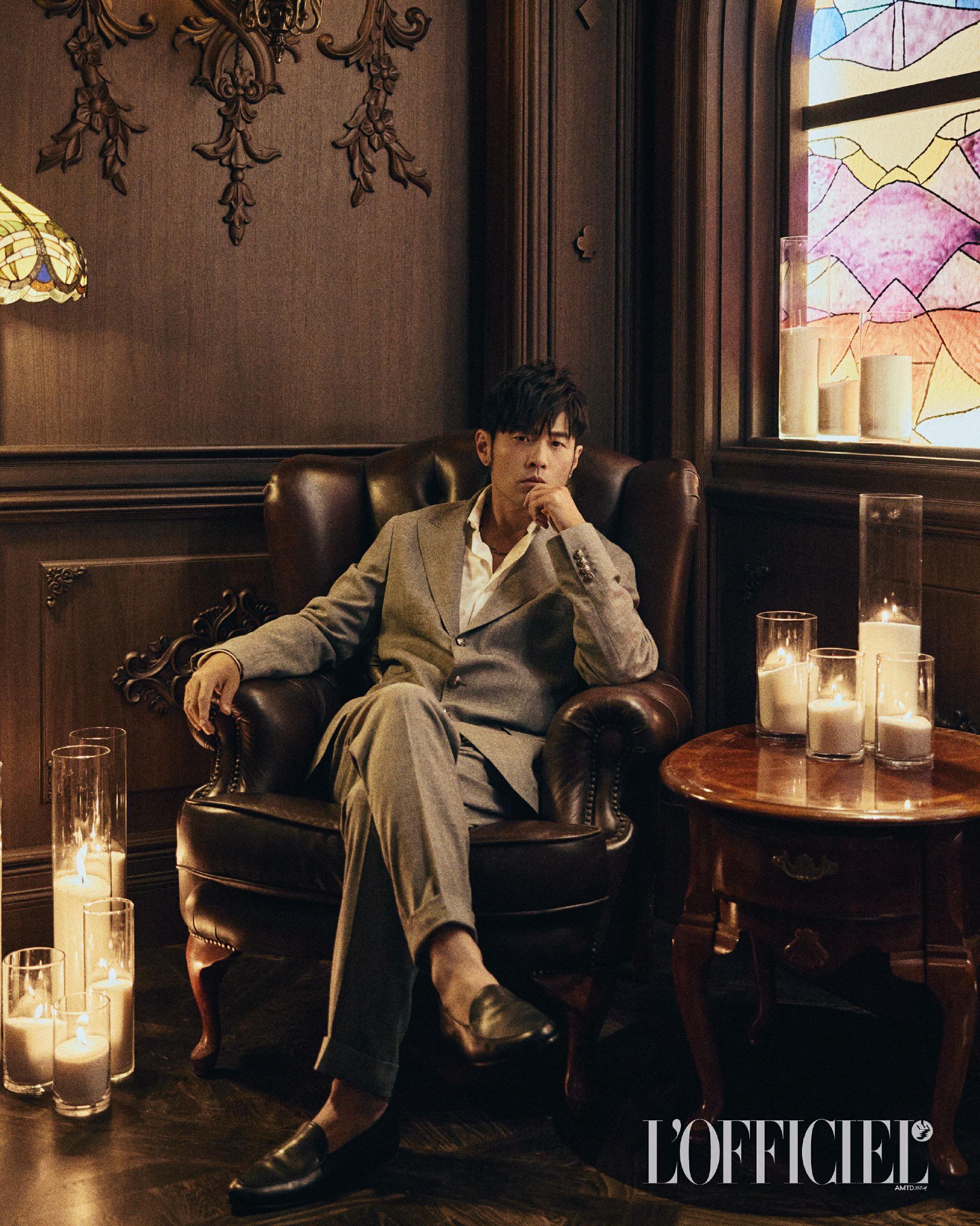 周杰伦登《L'OFFICIEL》全球七版封面