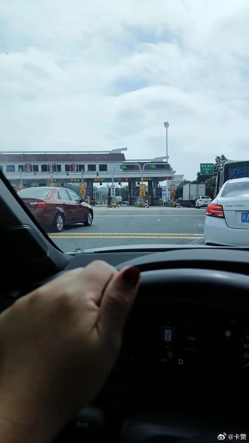 10万预算二手BBA与电车返乡攻略，面子与实用如何选