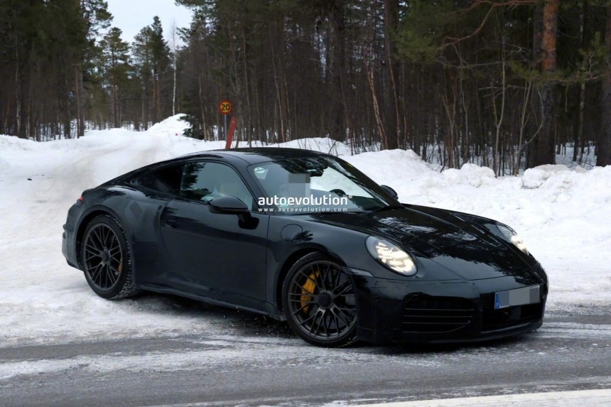保时捷2027款911 Turbo Touring路测图曝光