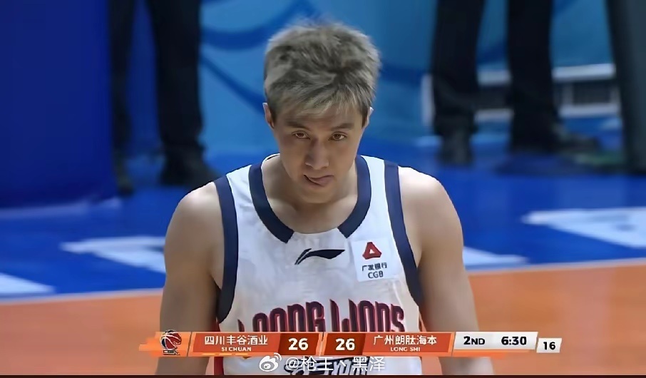 郭艾伦复出砍16分5助，广州大胜四川