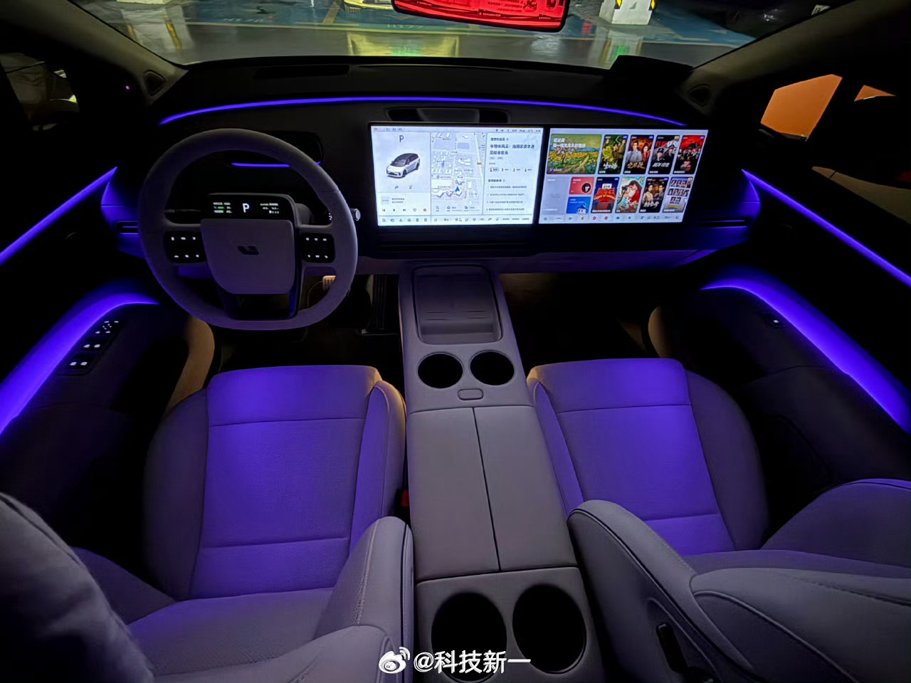 理想车主呼吁内饰升级，i8氛围灯改进获认可