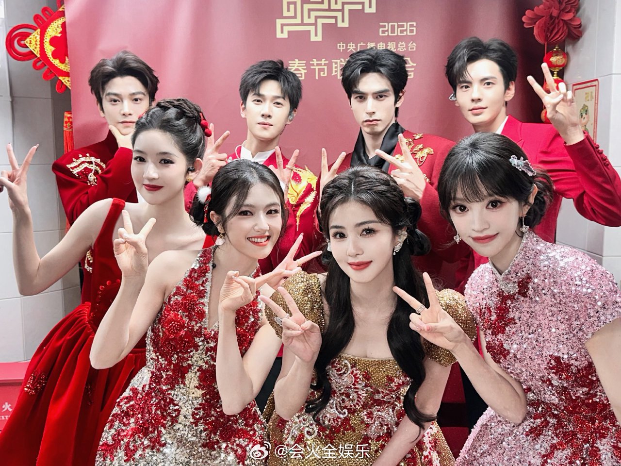 王玉雯晒串门小队合影