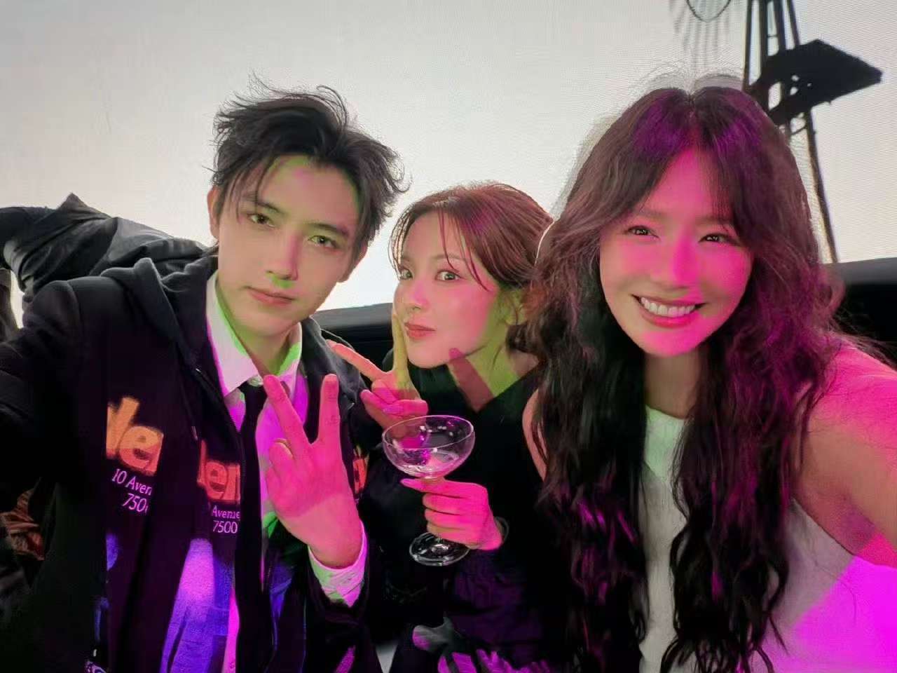 马思纯陈飞宇杨超越同框合照