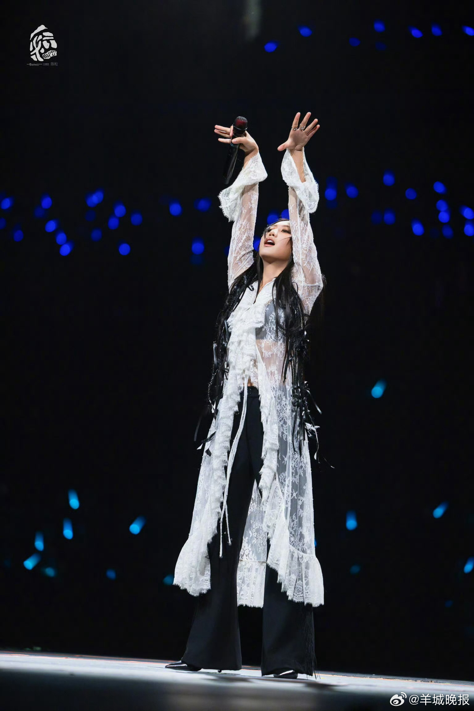 陈粒演出耳机爆炸、邓紫棋裤子开裂，众星演唱会状况频出