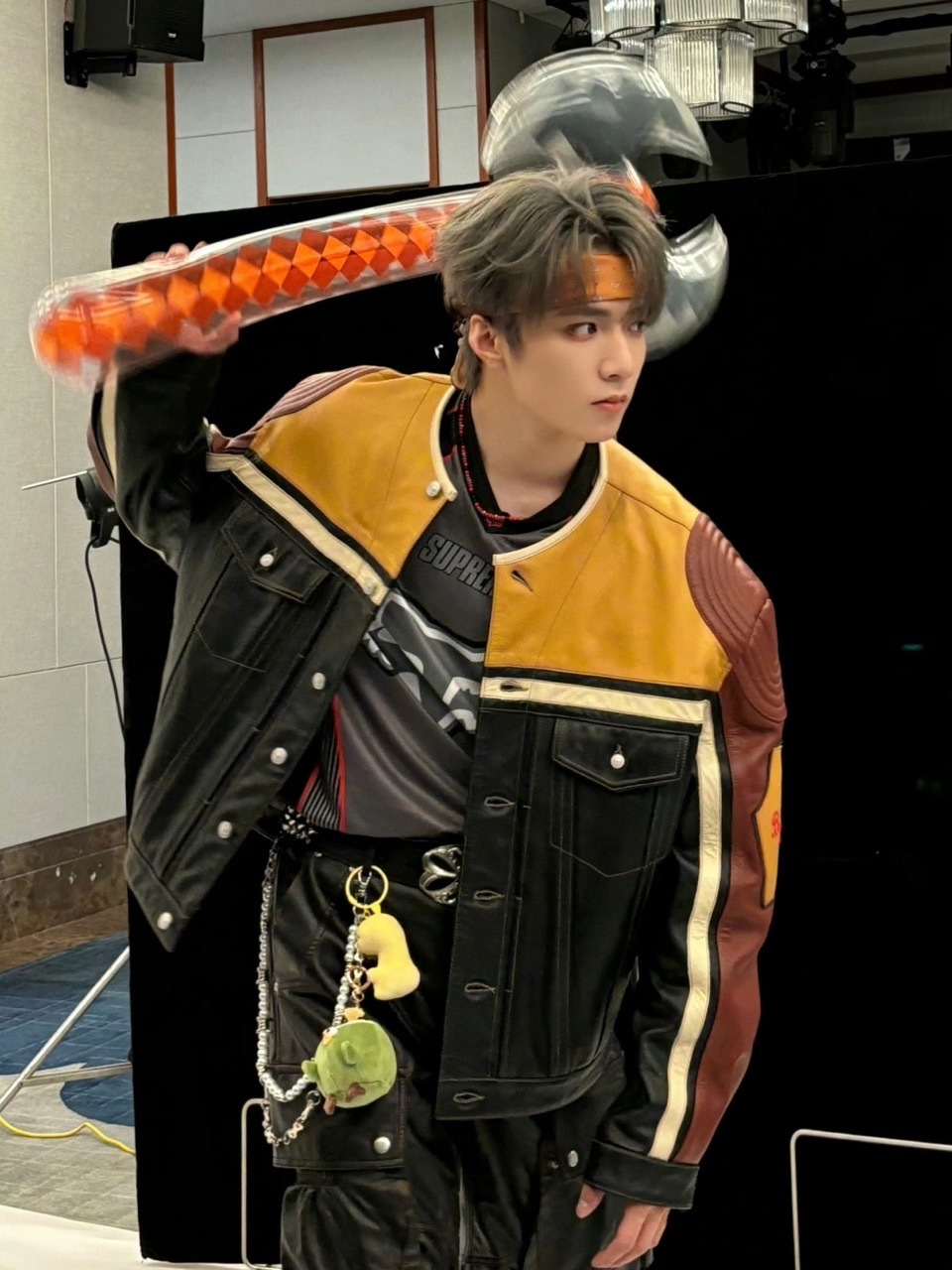 刘耀文发布宇宙闪烁花絮live