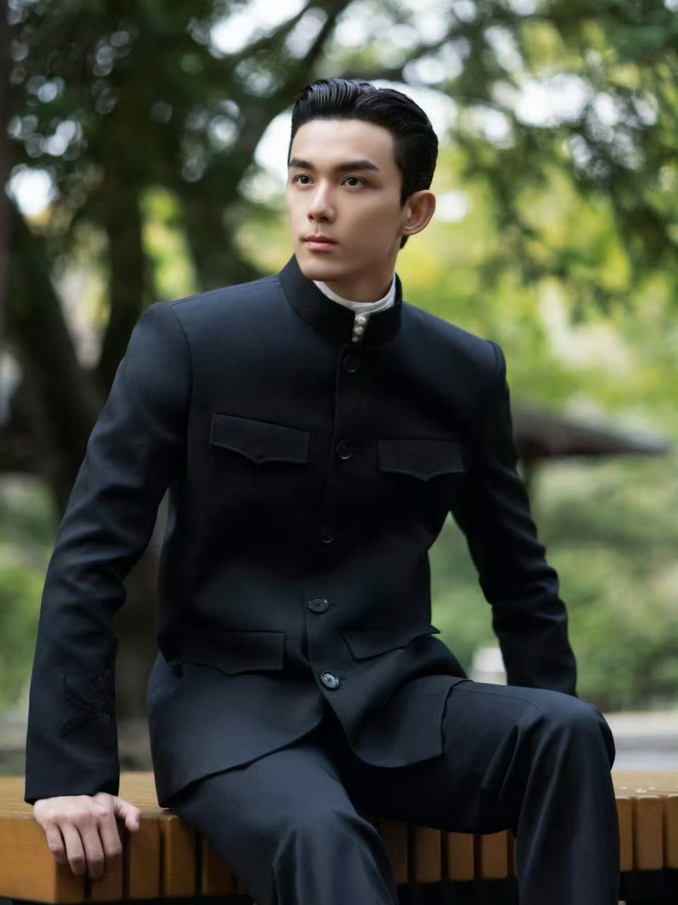 吴磊、丁禹兮、丞磊或出演《京洛再无佳人》男主