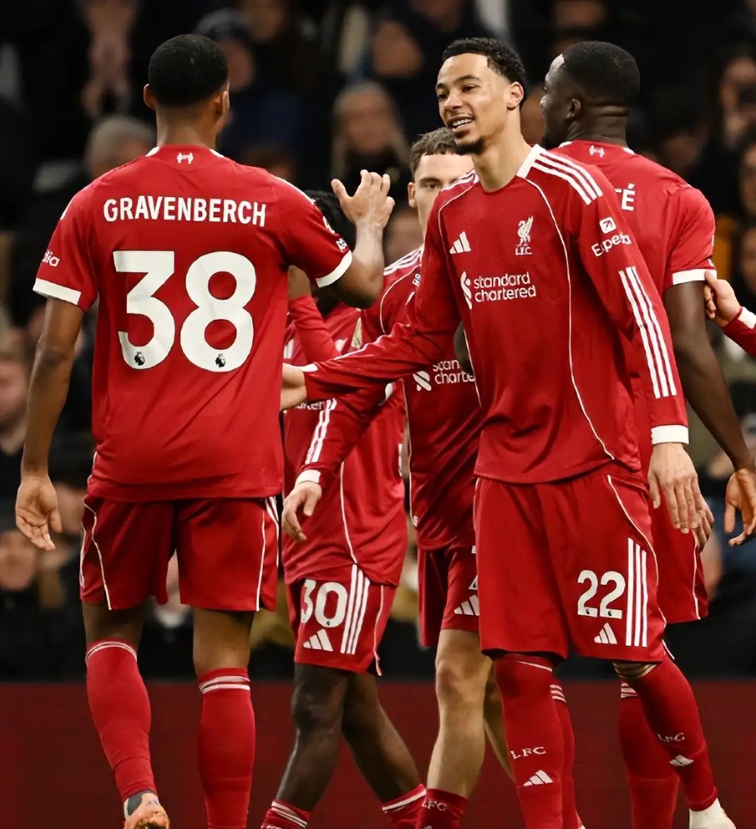 三大新援联手主导客胜热刺，利物浦的年轻化革命正在如何重塑争四格局？