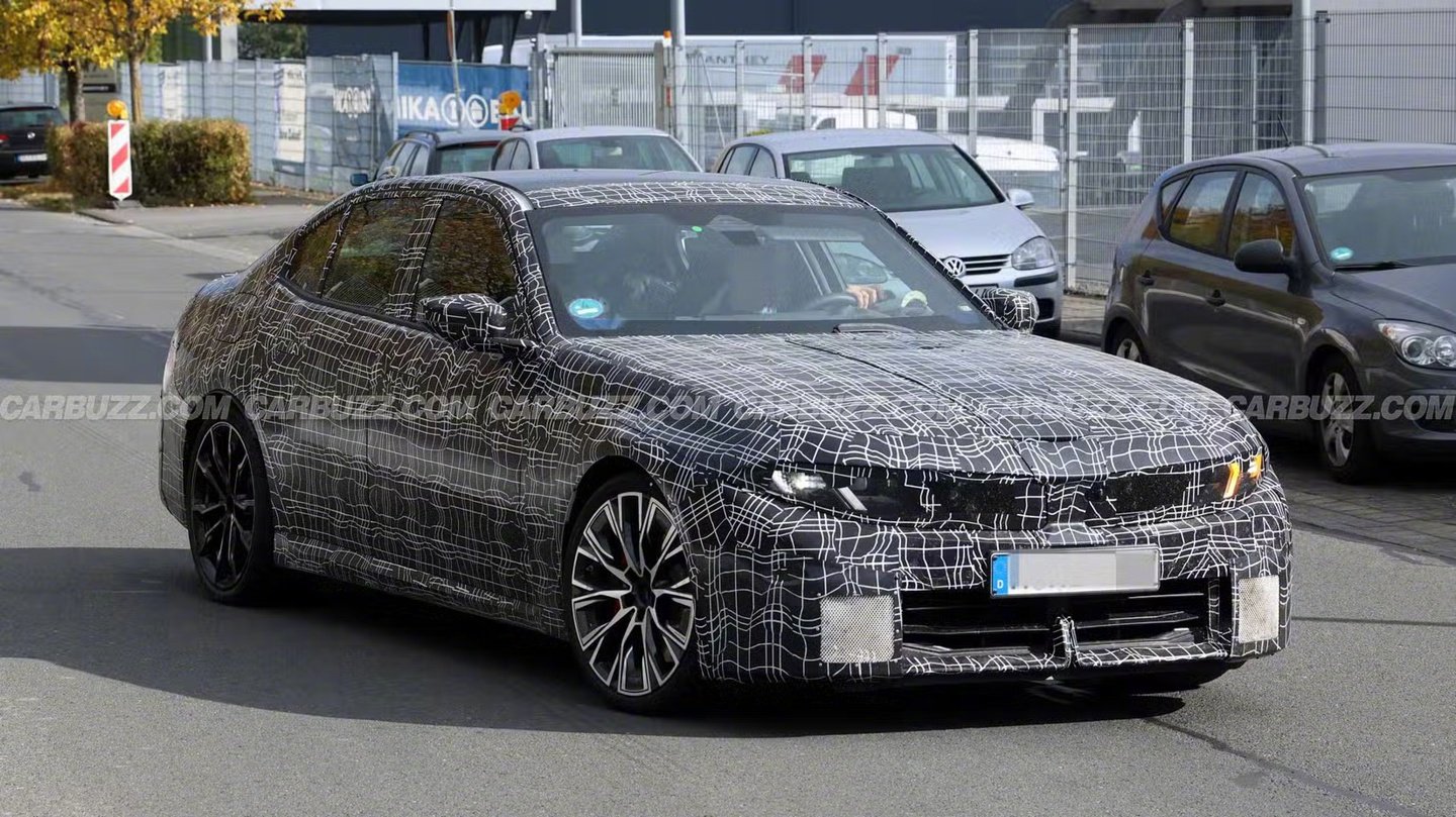 宝马3系G50轿车路测图曝光，采用Neue Klasse设计