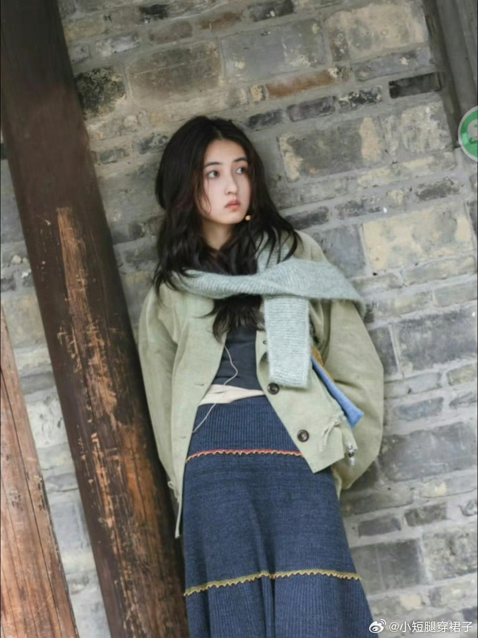 张子枫金晨合作新电影无孔不入