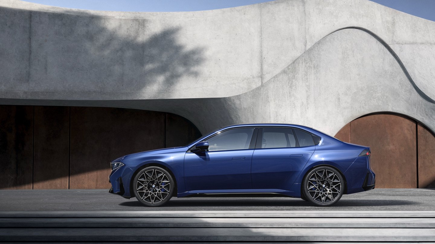 宝马高乐称中国车价趋稳，新世代i3助力恢复增长