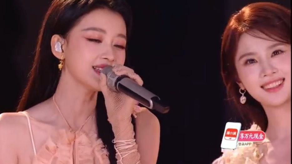 张慧雯在乘风2026舞台真唱获赞