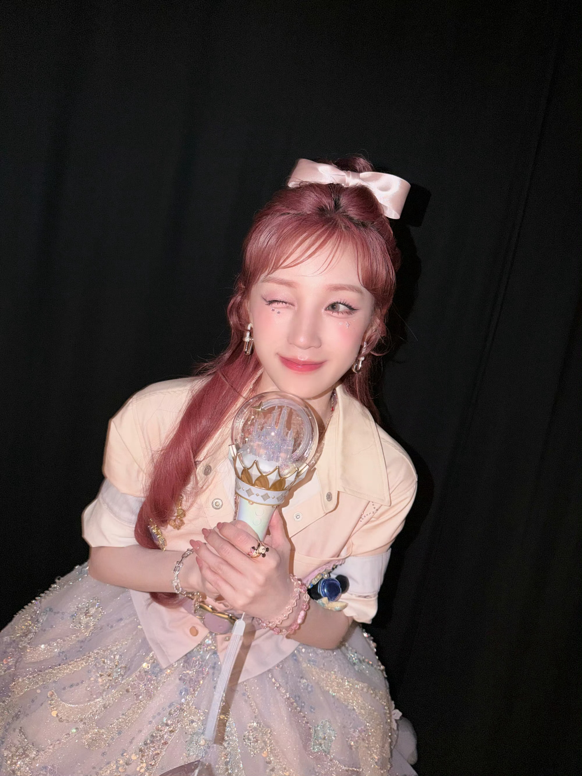 宋雨琦迪士尼公主造型元气灵动甜度爆表