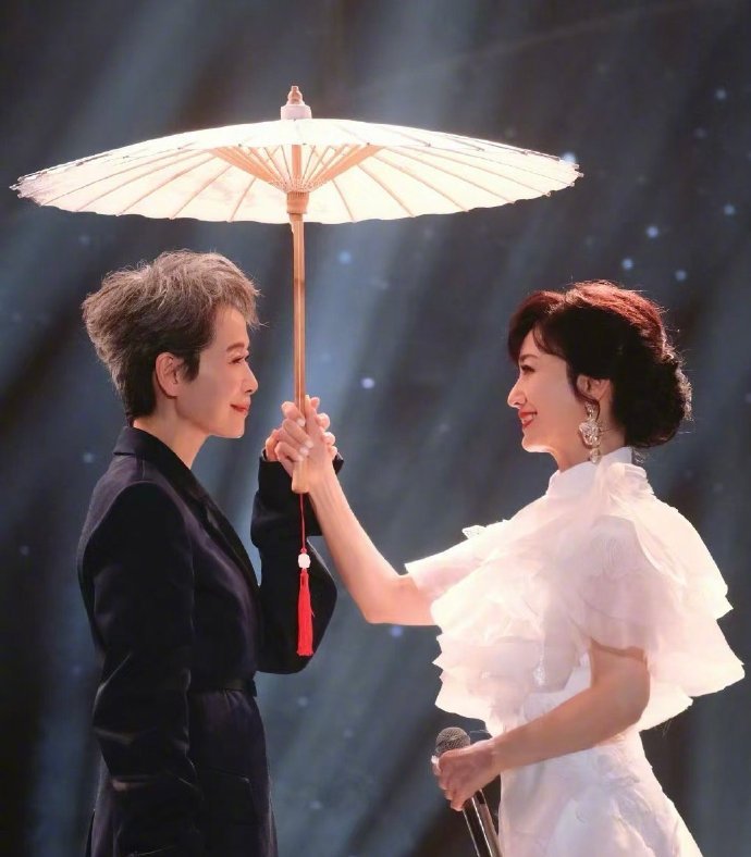 赵雅芝叶童或同框出演白蛇传引发回忆杀