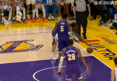 雷霆对湖人比赛中华莱士出界争议