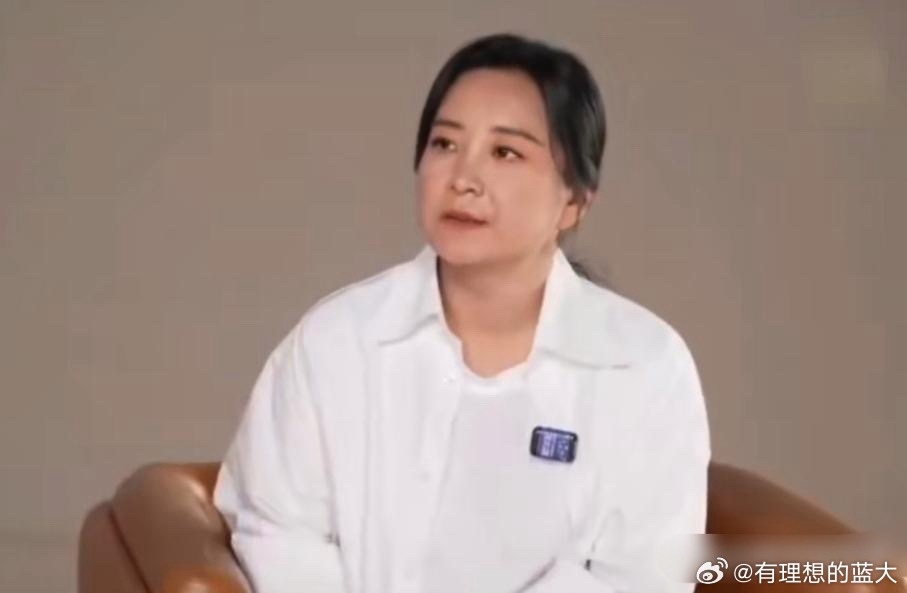 贾玲体重反弹至140斤，短期大减重易复胖