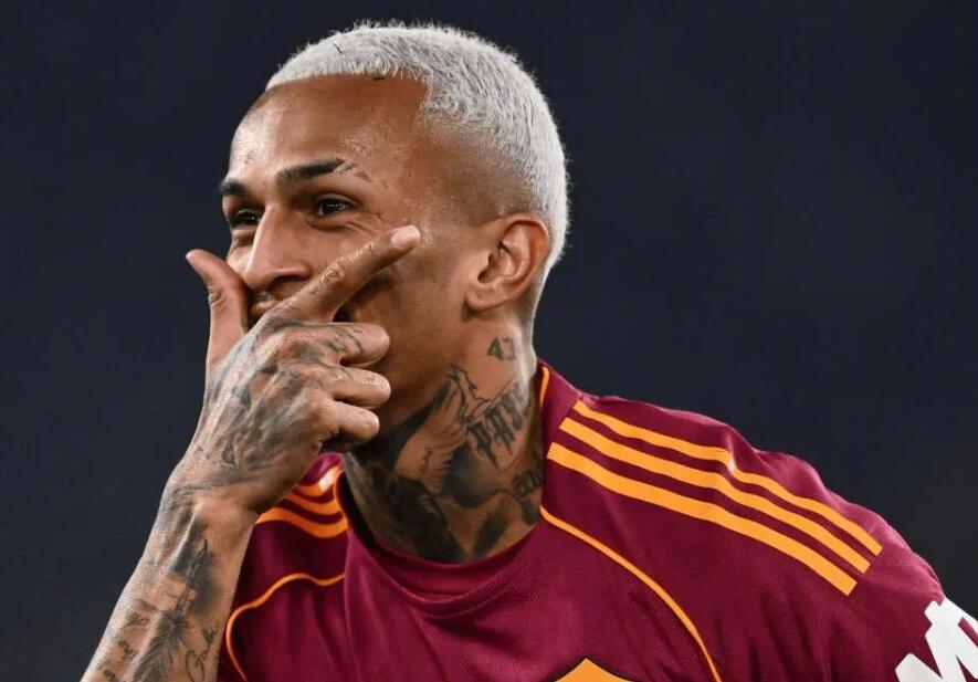 曼城欲5000万欧报价罗马边卫韦斯利