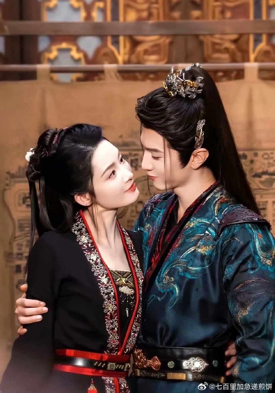 李沁陈哲远新剧《一笑随歌》官宣